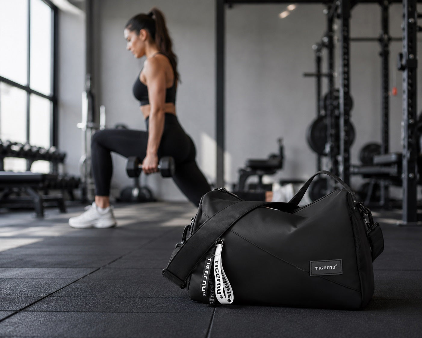 Gym- och Reseväska med Skofack – Träningsväska & Handbagage